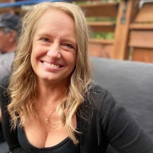 Meet your Posher, Sonia